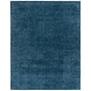 Safavieh Glamour 8'-0&quot x 10'-0&quot Wool Hand Tufted Rug in Navy