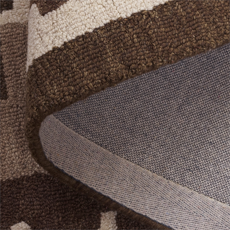 safavieh kenya 6'-0&quot x 9'-0&quot wool  hand tufted rug in brown / ivory