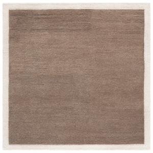 Safavieh Metro 6'-0&quot x 6'-0&quot Wool and Cotton Hand Tufted Rug in Beige / Ivory