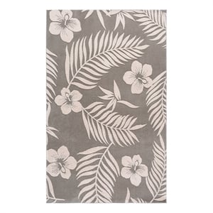 Safavieh Versailles 4'-0&quot x 6'-0&quot Polyester Power Loomed Rug in Gray / Beige