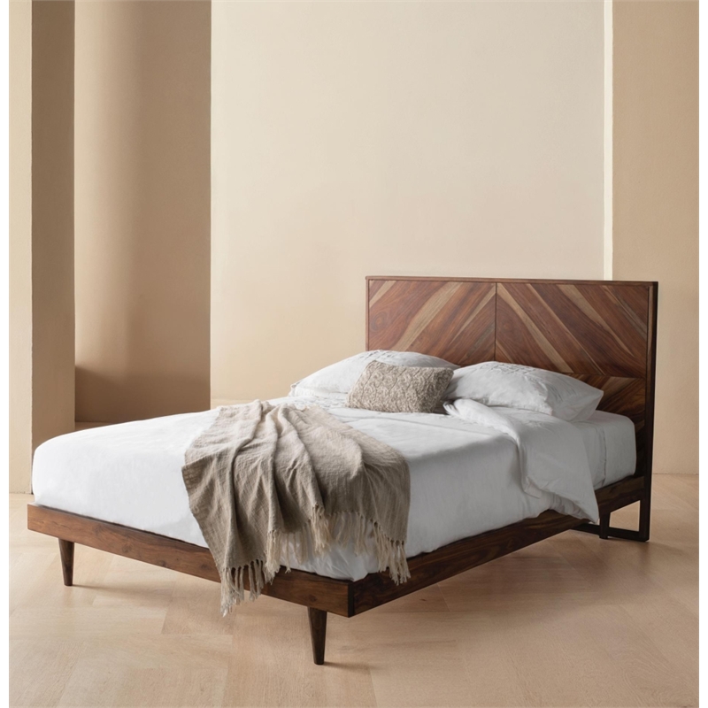 Safavieh Macibryn Wood Herringbone Bed in Natural