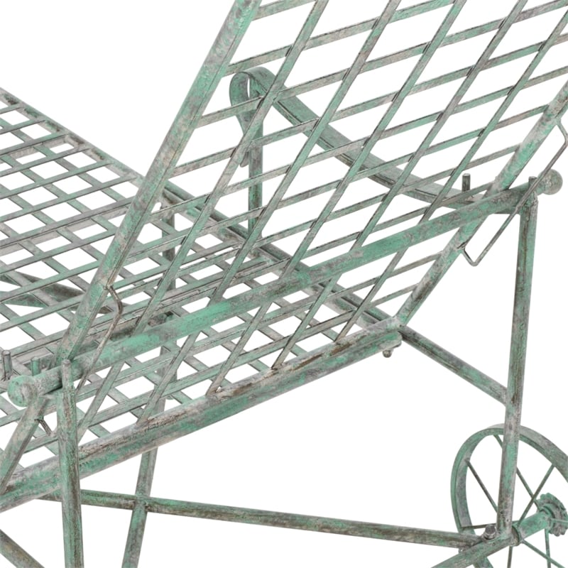 Safavieh Caledonia Iron Chaise Lounge in Green