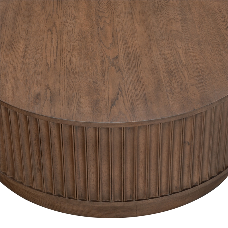 Safavieh Cynthia Rd Fluted  Wood Coffee Table in Brown / Oak