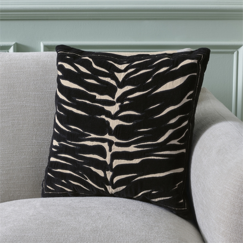 Safavieh Rhea Cotton Pillow in Black / Ivory