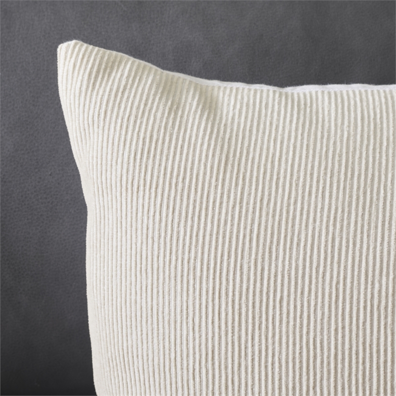 Safavieh Airie Polyester Pillow in Ivory