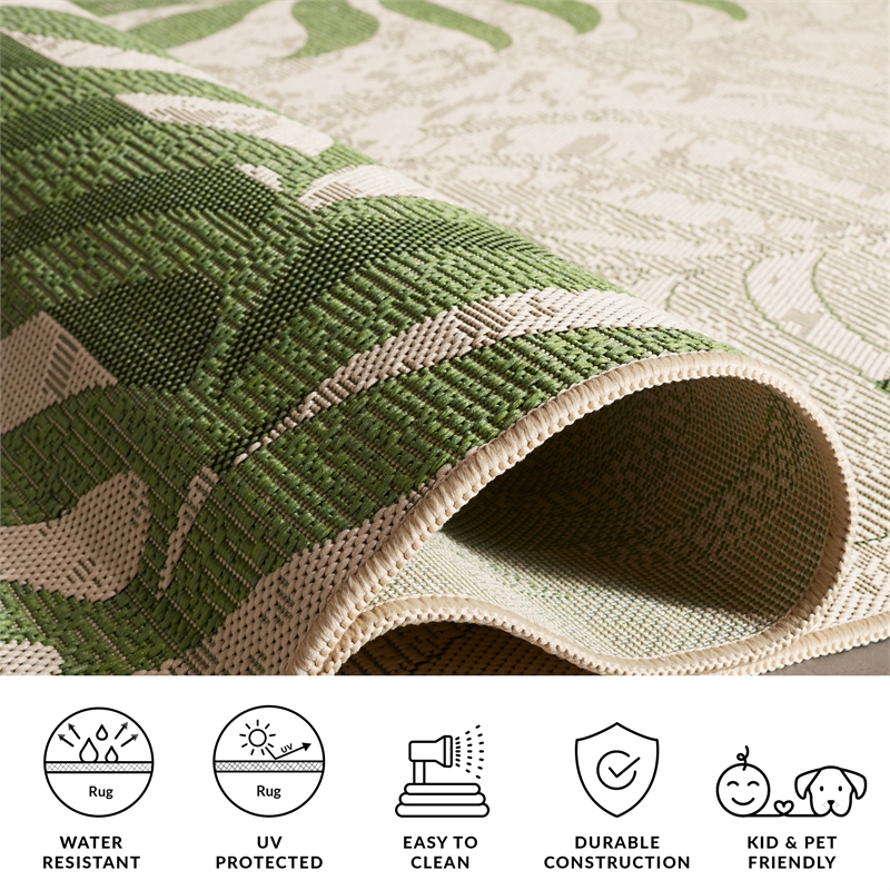 Safavieh Courtyard 2'-3