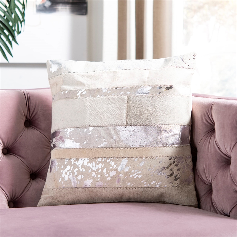 Safavieh Peyton 18-inch Decorative Pillows in Gold (Set of 2)