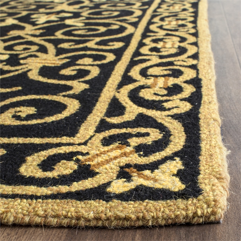 Safavieh Chelsea Wool Moon Half Rug HK11A-3HM in Black