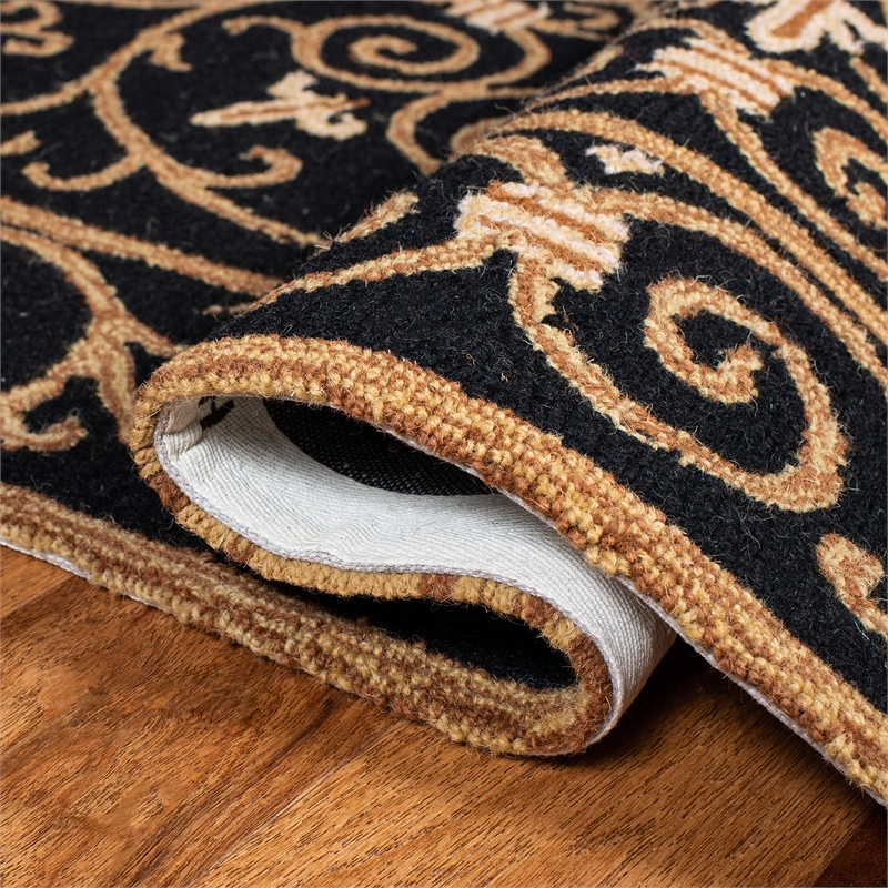 Safavieh Chelsea Wool Moon Half Rug HK11A-3HM in Black