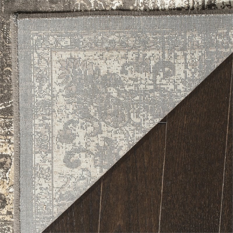 Safavieh Vintage 4' x 5'7