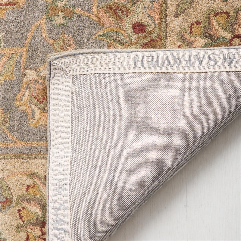 Safavieh Heritage Oval Rug in Green / Gold