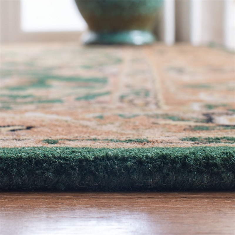 Safavieh Heritage Accent Rug in Dark Green / Gold