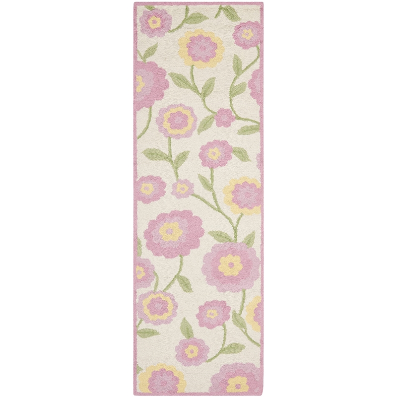 Safavieh Runner Rug in Ivory - Pink