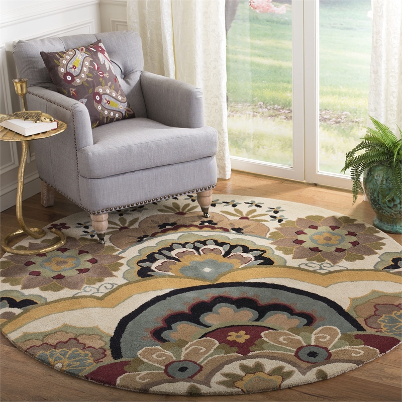 Safavieh Soho Round Rug in Ivory / Multi