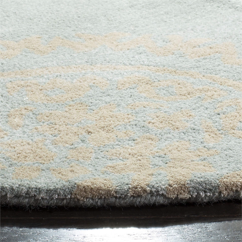 Safavieh Soho Round Rug in Blue / Beige