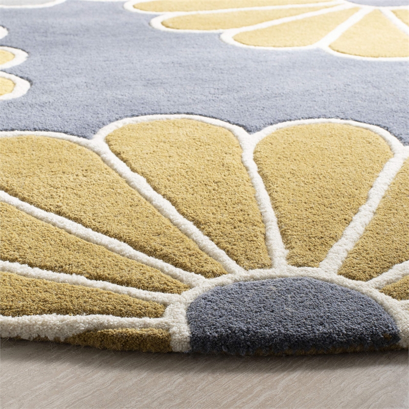 Safavieh Soho Round Rug in Grey / Yellow