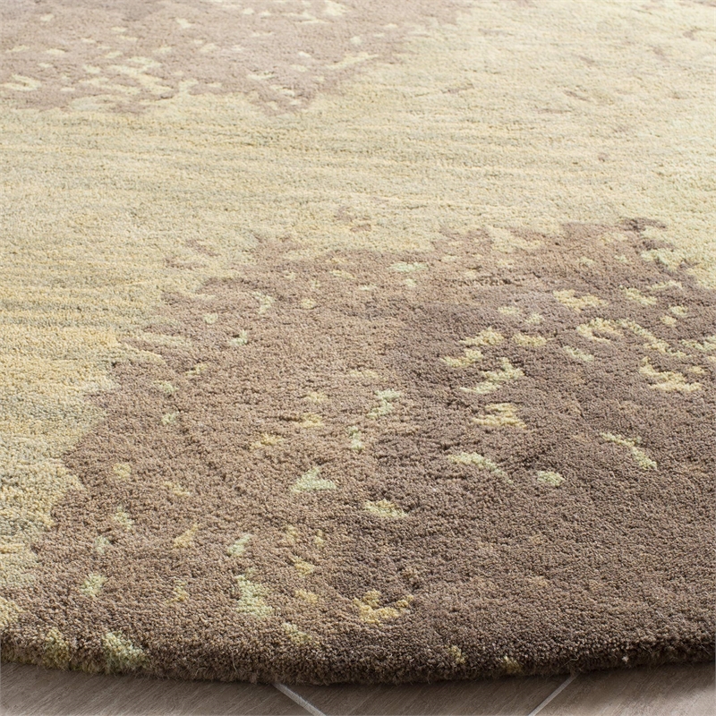Safavieh Soho Round Rug in Sage / Multi