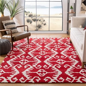 Safavieh Wyndham Square Rug in Red / Ivory