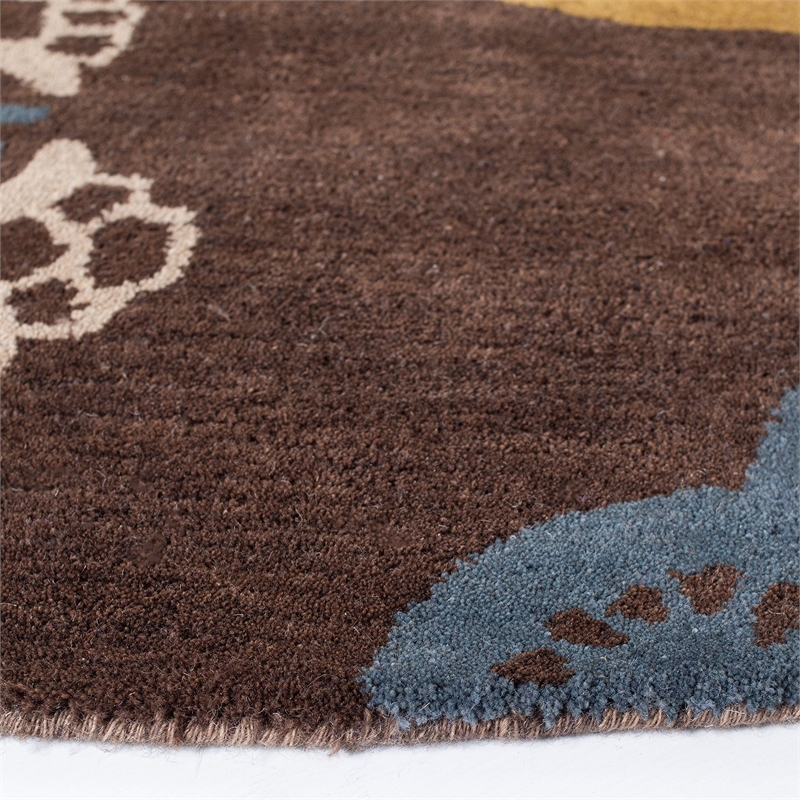 Safavieh Wyndham Round Rug in Eggplant / Multi