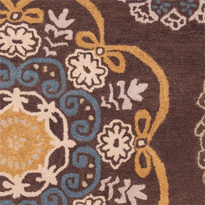 Safavieh Wyndham Square Rug in Eggplant / Multi