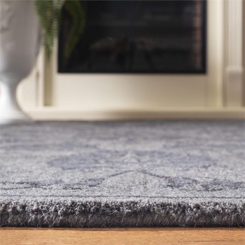 Safavieh Antiquity Grey Traditional Rug - 7'6