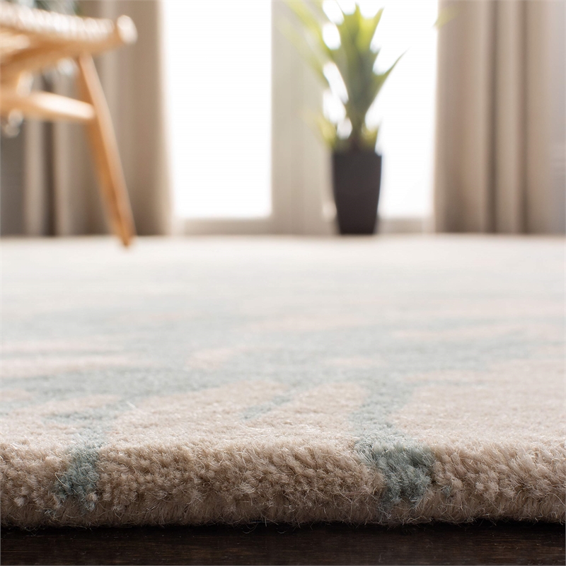 Safavieh Bella Beige Country Rug - Runner 2'3