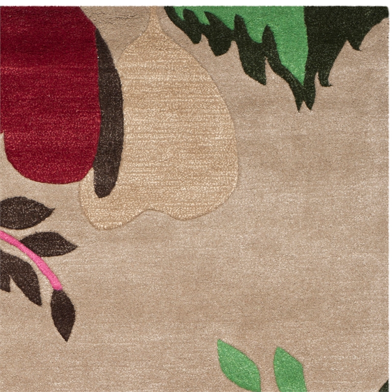 Safavieh Bella 5' X 8' Wool Hand Tufted Rug in Sand / Multi-Color