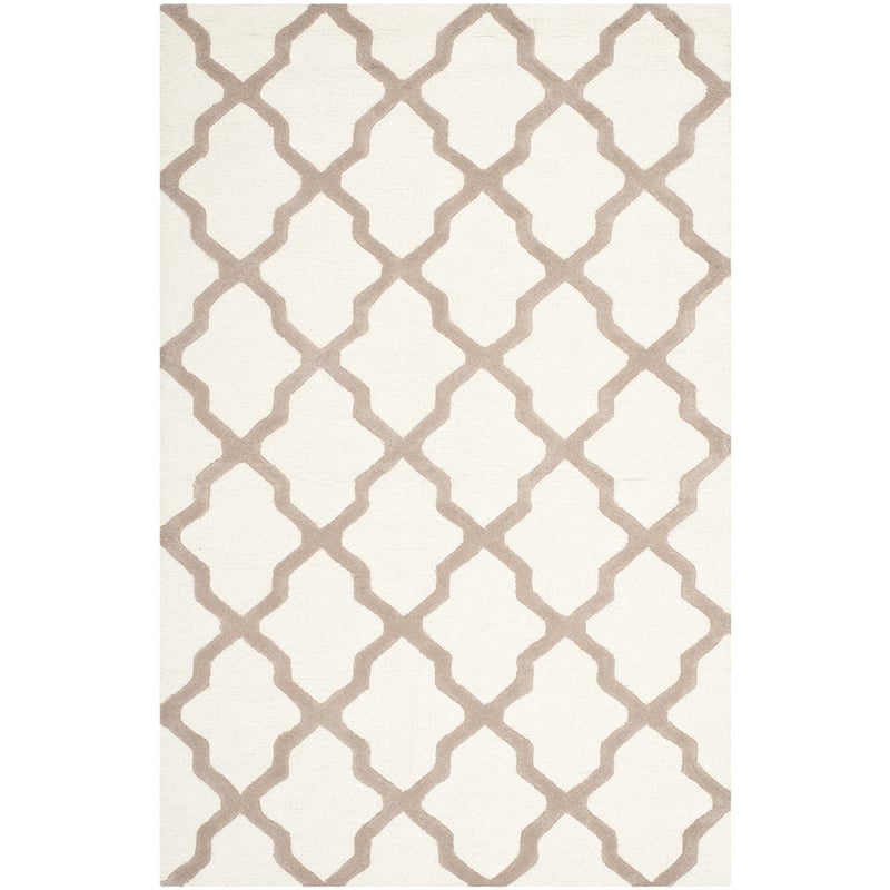 Safavieh Cambridge Ivory Transitional Rug - 5' x 8'