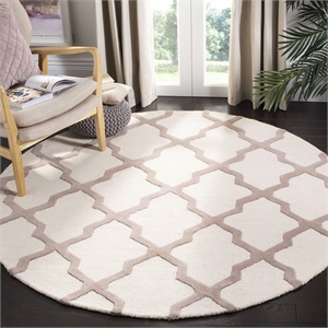 Safavieh Cambridge Ivory Transitional Rug - Round 8'