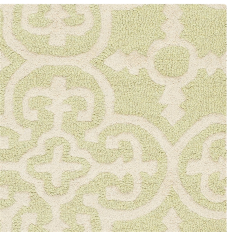 Safavieh Cambridge Light Green Transitional Rug - Runner 2'6