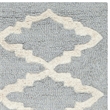 Safavieh Cambridge Silver Transitional Rug - 2' x 3'