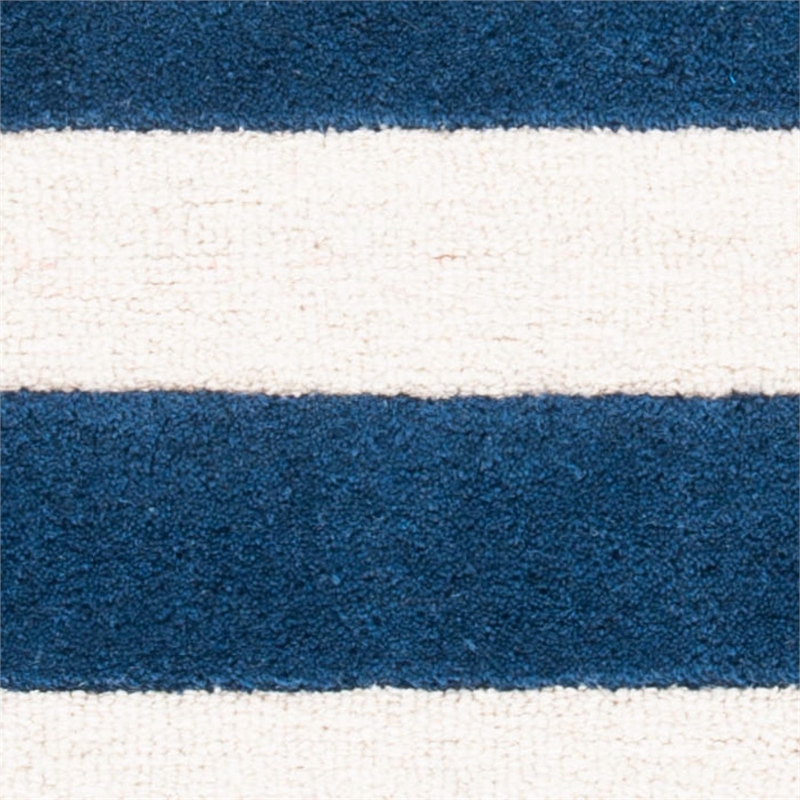 Safavieh Cambridge Navy Transitional Rug - Runner 2'6