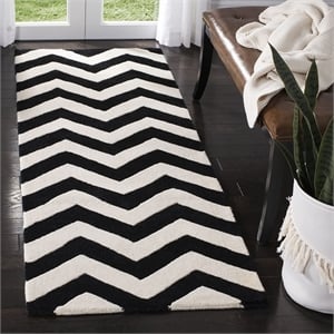 Safavieh Chatham Ivory Contemporary Rug - 2'3&quot x 9'