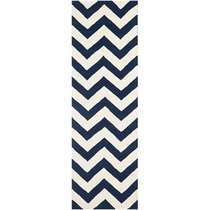 Safavieh Chatham 2'-3&quot X 11' Wool Hand Tufted Rug in Navy / Ivory