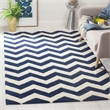 Safavieh Chatham 3' X 5' Wool Hand Tufted Rug in Navy / Ivory