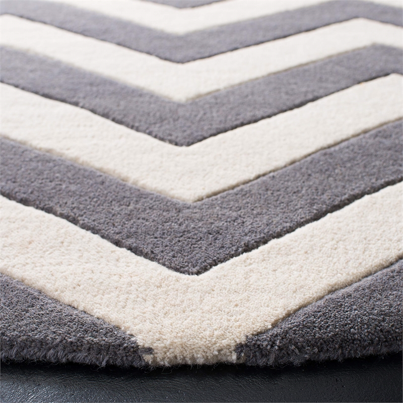 Safavieh Chatham 9' X 9' Round Wool Hand Tufted Rug In Dark Gray And Ivory