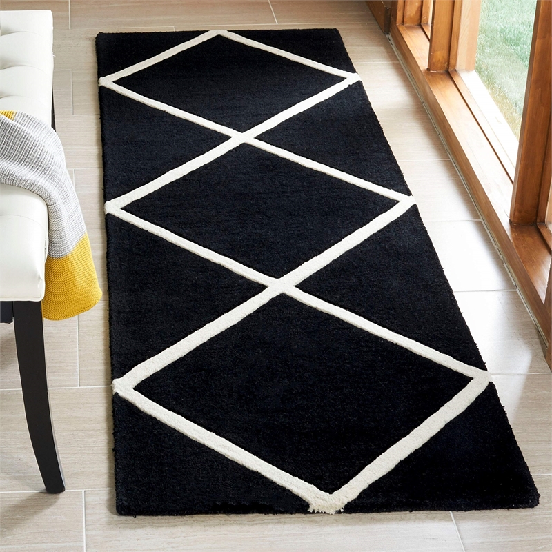 Safavieh Chatham Black Contemporary Rug - Runner 2'3
