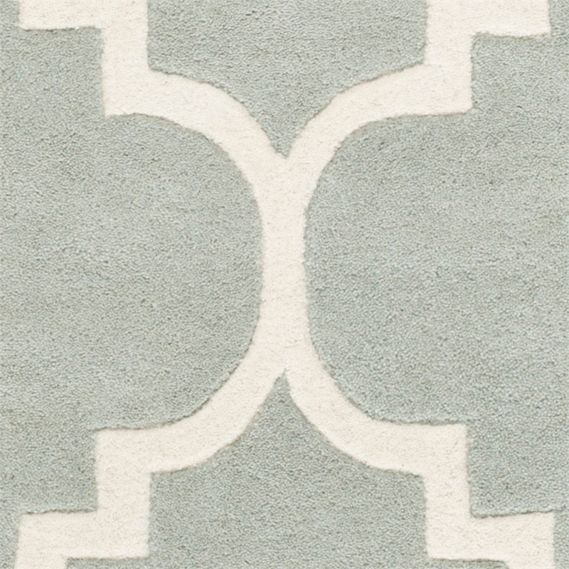Safavieh Chatham 4' X 6' Wool Hand Tufted Rug in Gray / Ivory