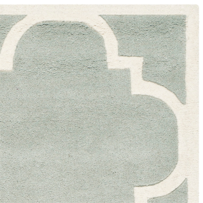 Safavieh Chatham 4' X 6' Wool Hand Tufted Rug in Gray / Ivory