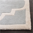 Safavieh Chatham 6' X 9' Wool Hand Tufted Rug in Gray / Ivory