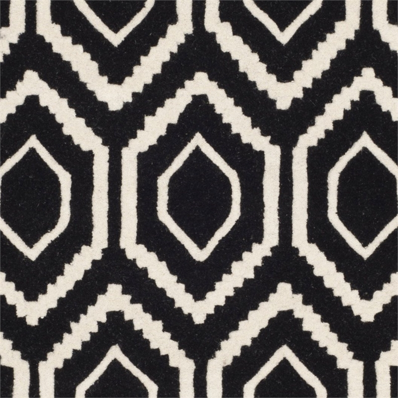 Safavieh Chatham Black Contemporary Rug - Square 7'