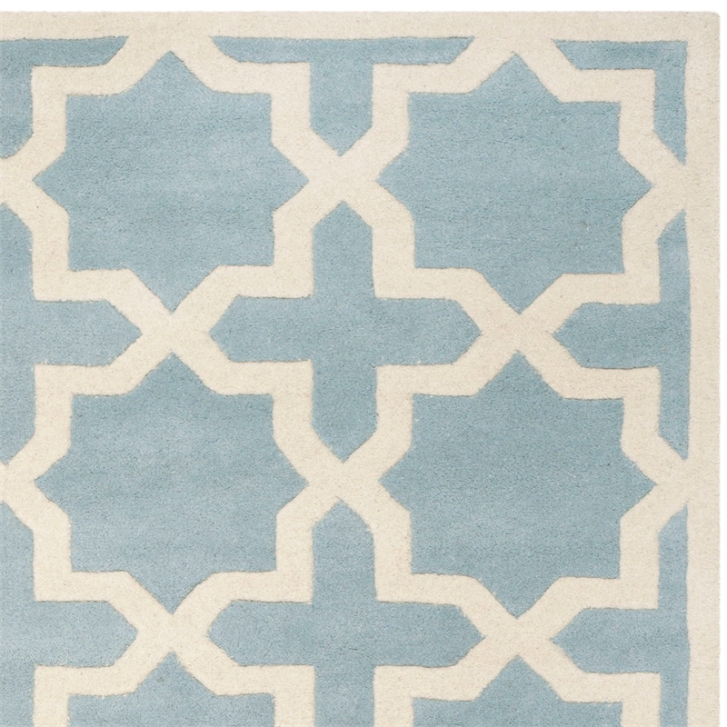 Safavieh Chatham 5' X 8' Wool Hand Tufted Rug in Blue / Ivory