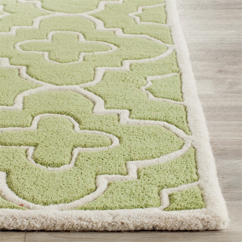 Safavieh Chatham Green Contemporary Rug - Runner 2'3