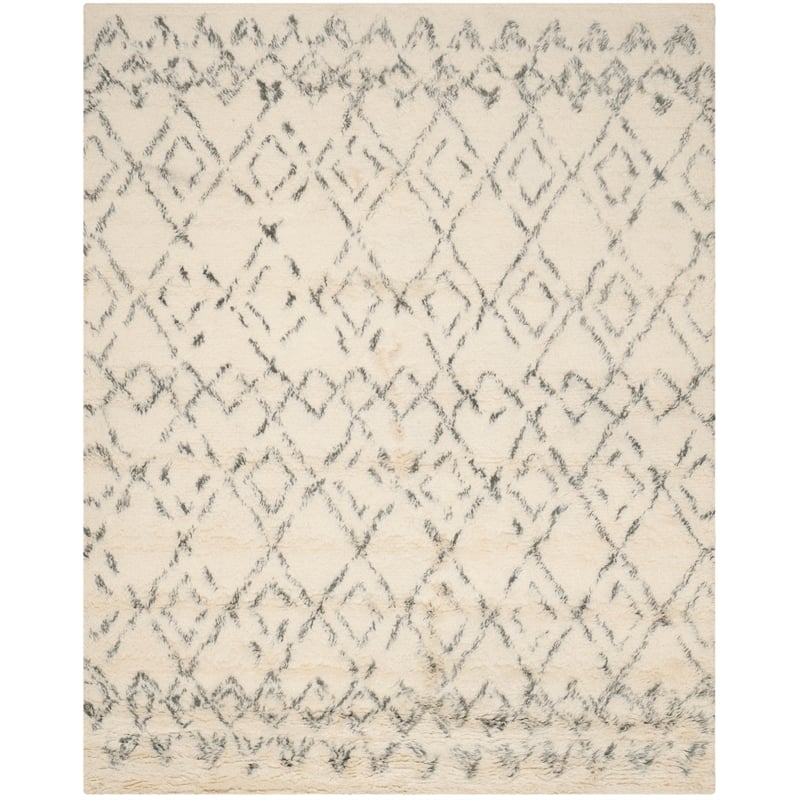 Safavieh Casablanca 8' X 10' Wool and Cotton  Hand Tufted Rug in Ivory / Gray