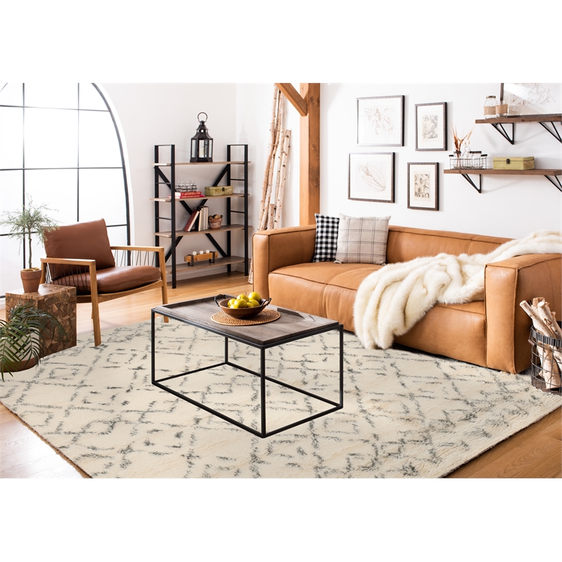 Safavieh Casablanca 8' X 10' Wool and Cotton  Hand Tufted Rug in Ivory / Gray