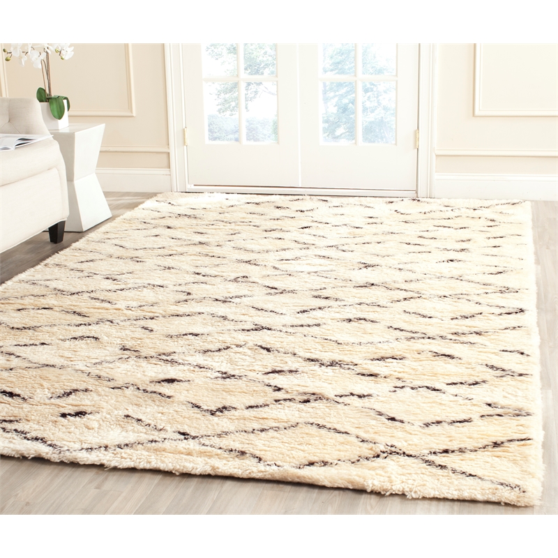 Safavieh Casablanca 5' X 8' Wool Hand Tufted Rug in Ivory / Brown