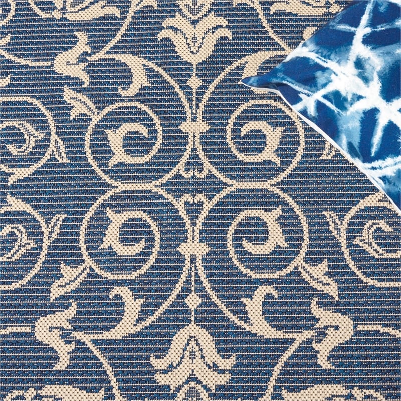 Safavieh Courtyard Navy Indoor Outdoor Rug - 4' x 5'7