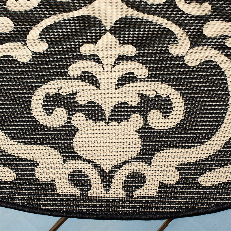 Safavieh Courtyard Sand Indoor Outdoor Rug - Round 7'10