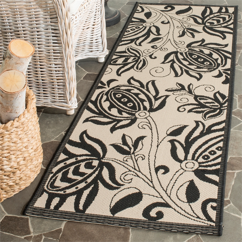 Safavieh Courtyard 2'-3