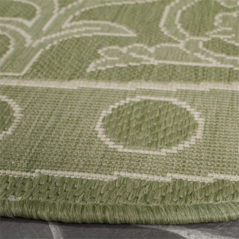 Safavieh Courtyard Olive Indoor Outdoor Rug - Round 7'10